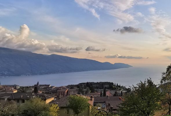 Schöne Ferienwohnung Milena mit Seeblick und Terrasse