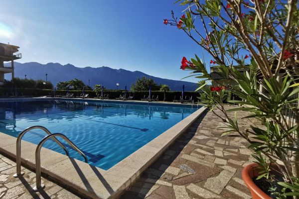 Ferienwohnung BELVEDERE ALLEGRA mit Pool und Seeblick