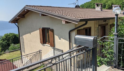 Ferienhaus Charlotta - Pool, Garten und Seeblick